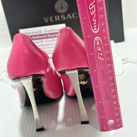 Versace Pin Point Size 39/ US 9 Leather Pointed Toe Pump Heels Pink NIB $1,325 - Picture 11 of 13